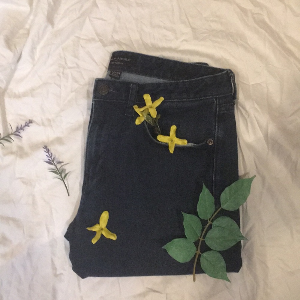 Banana Republic High-Rise Straight Dark Wash Jeans